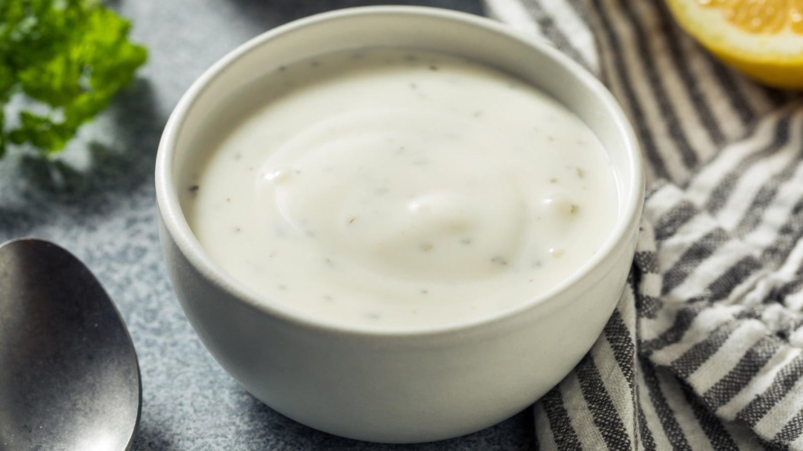 https://sharkninja.com.ph/collections/blenders-food-processors